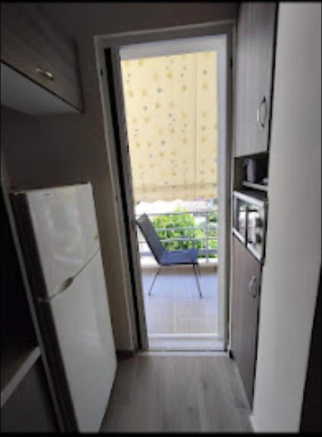 Λουτράκι Κέντρο Apartment Екстериор снимка