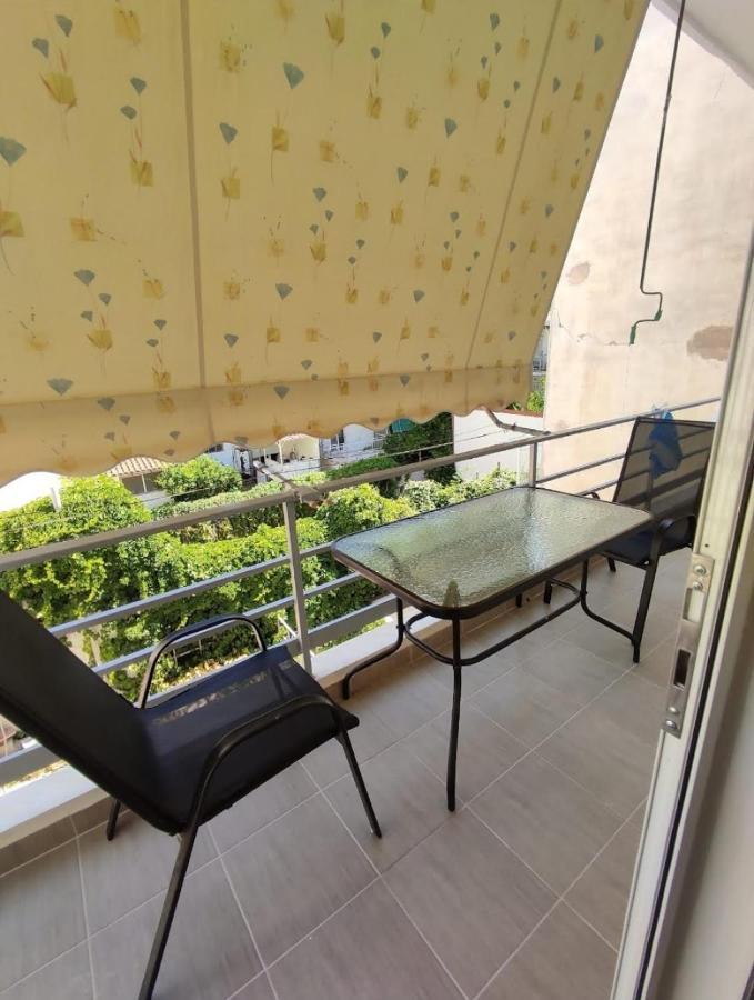 Λουτράκι Κέντρο Apartment Екстериор снимка